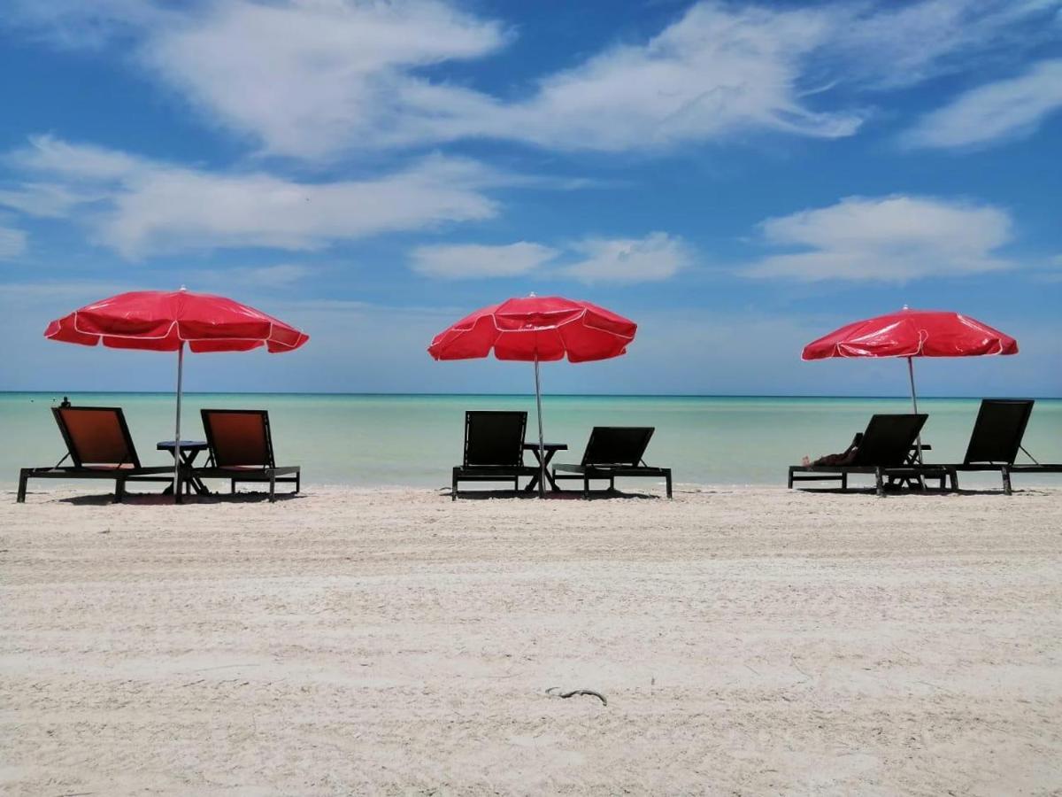 Hotel Mayari Holbox Exterior foto Beach at the Grand Palladium Resort and Spa