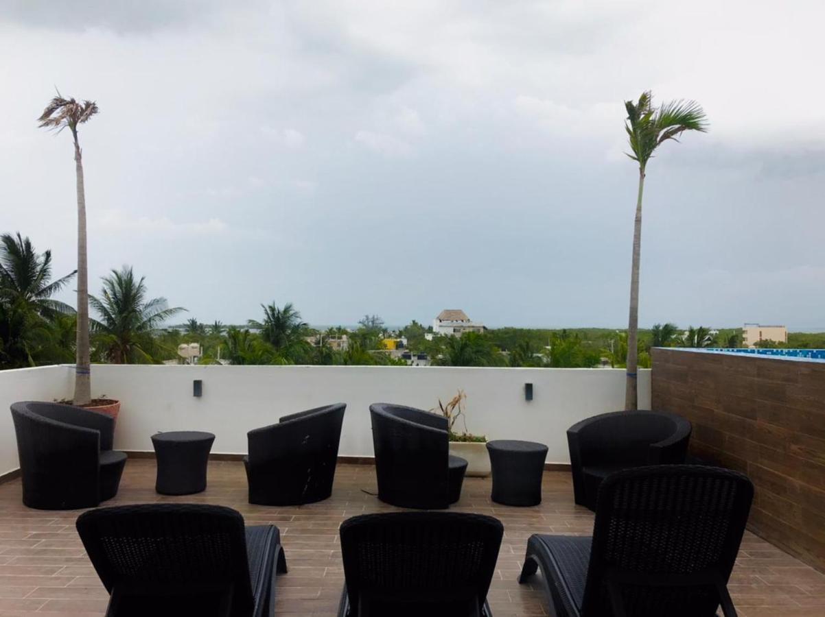 Hotel Mayari Holbox Exterior foto Rooftop view of the hotel